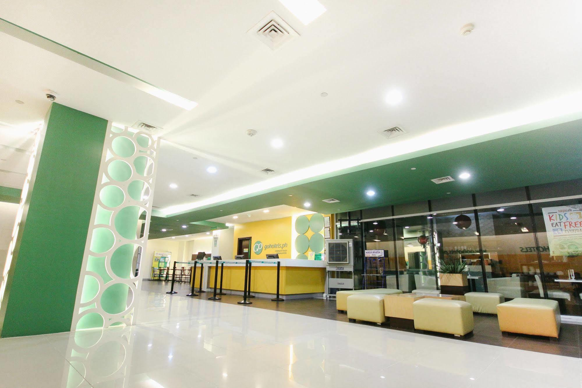 Go Hotels Plus Mandaluyong Exterior foto